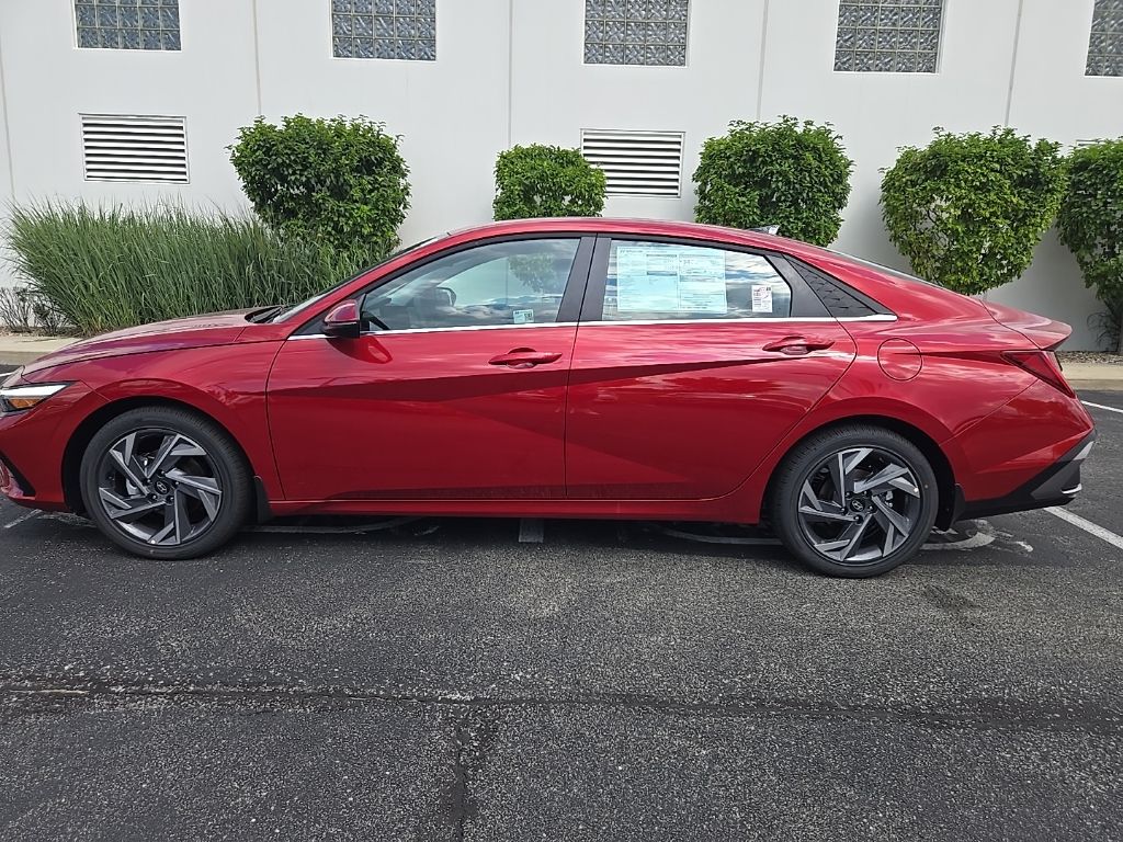 Thumbnail: 2025 Hyundai Elantra - 5