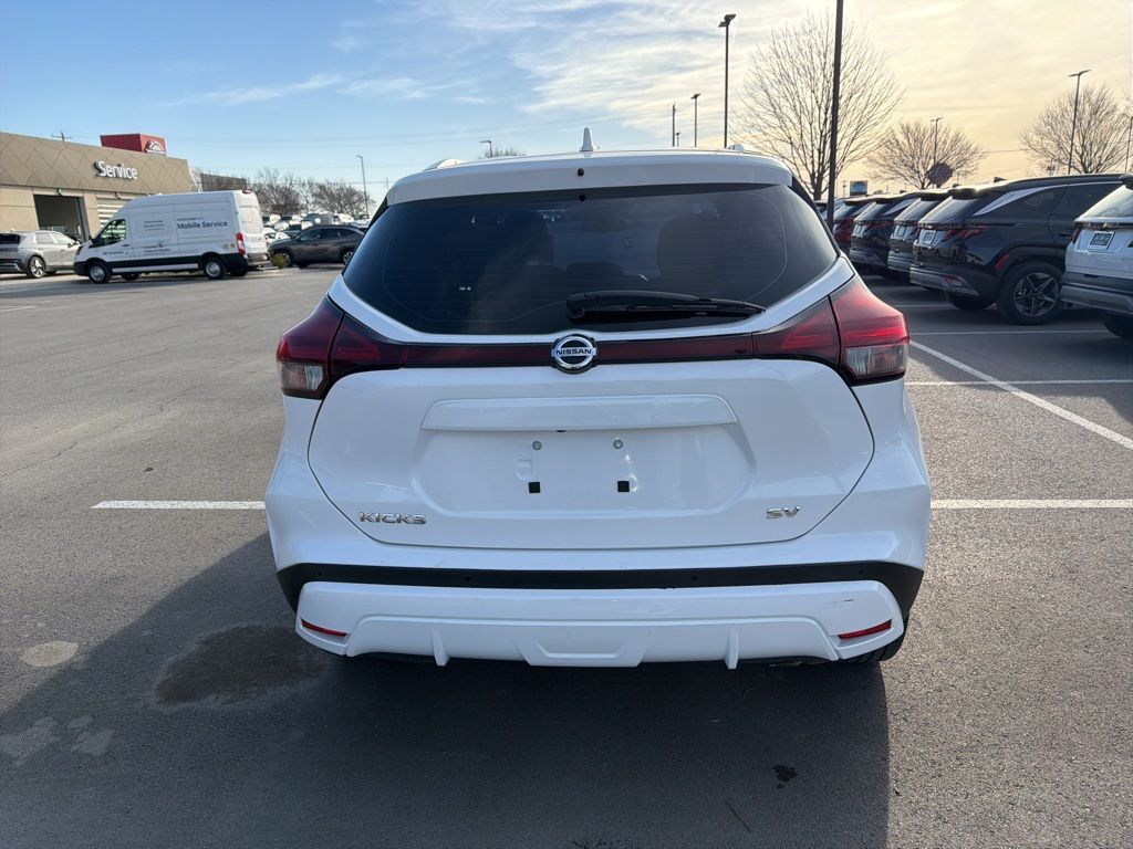 2021 Nissan Kicks