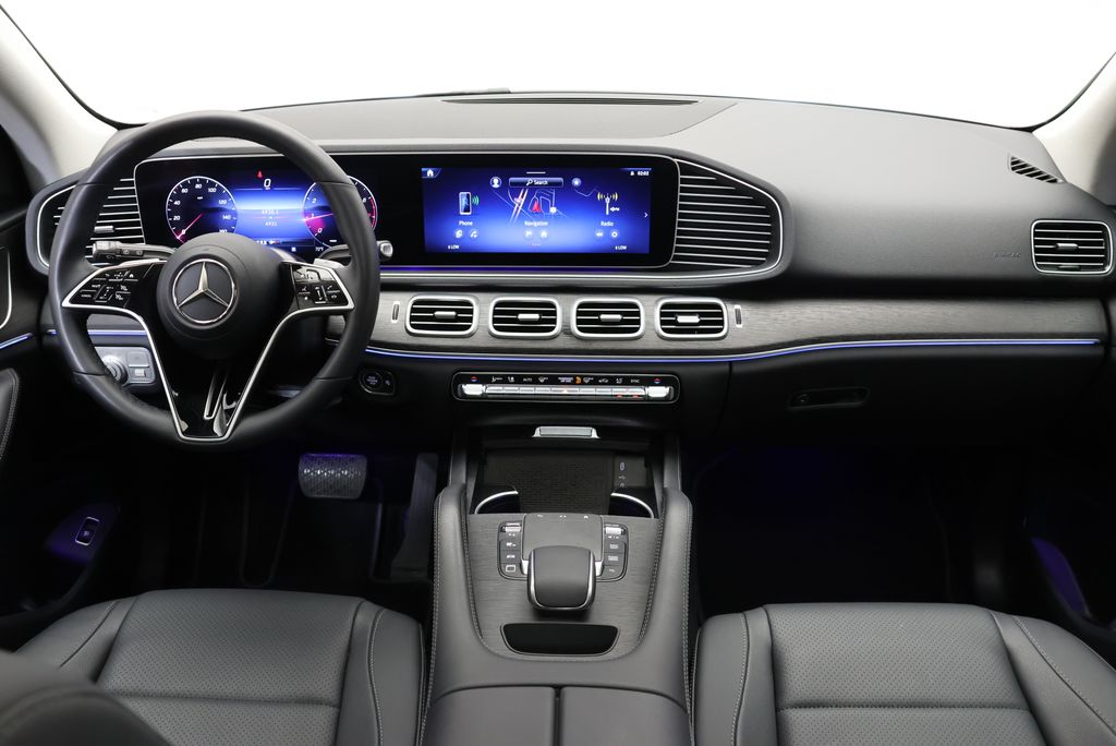 Thumbnail: 2026 Mercedes-Benz GLE - 18