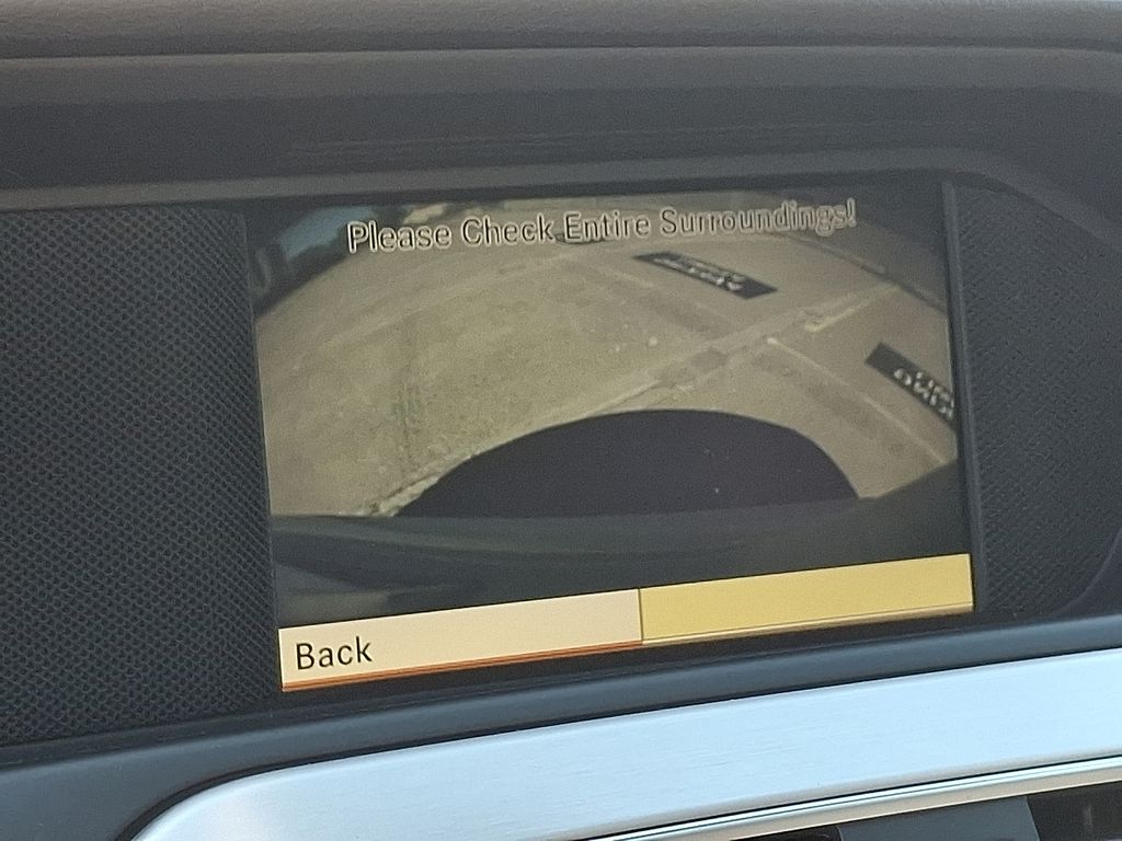 Thumbnail: 2012 Mercedes-Benz C-Class - 21