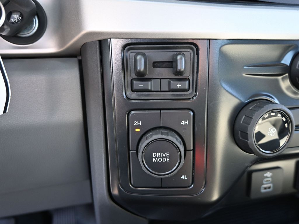 2025 Ford F-550 XL photo 17