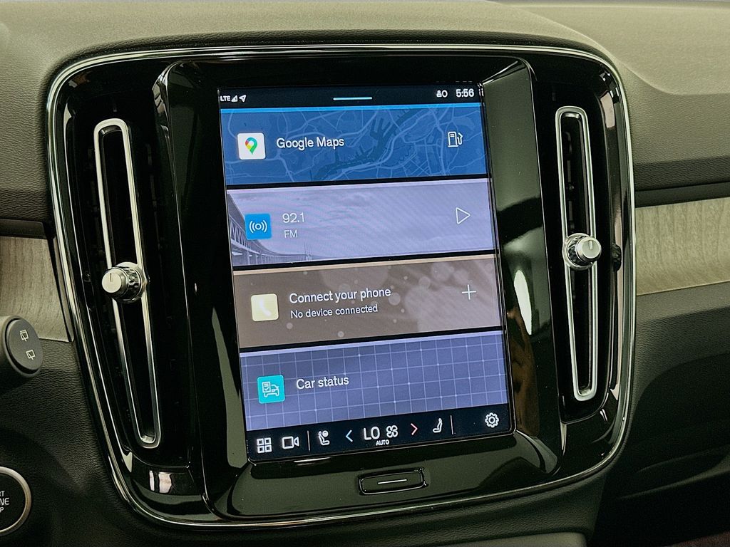 2023 Volvo XC40 B5 Plus 14