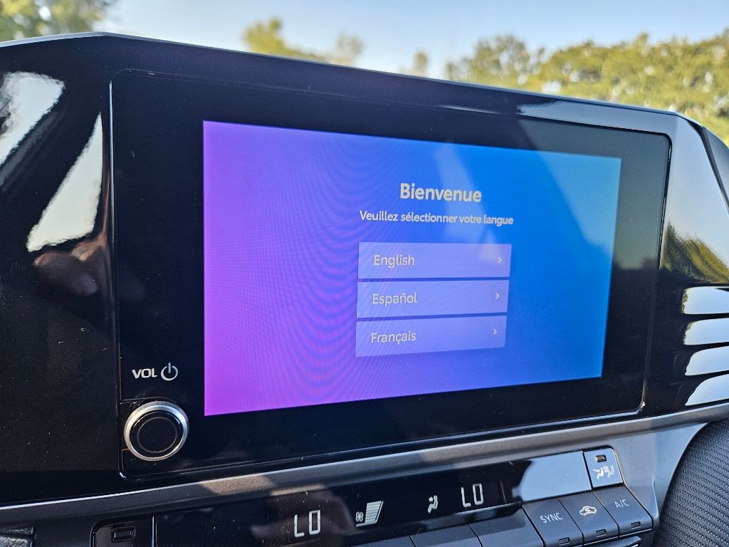 Thumbnail: 2025 Toyota Camry - 24