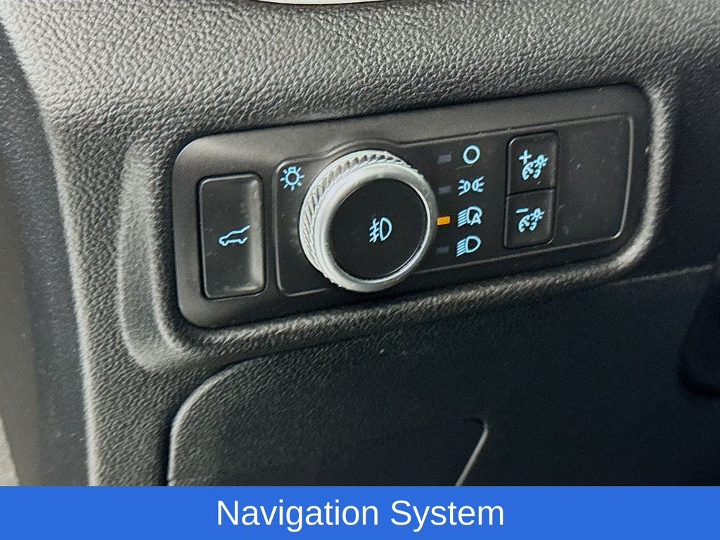 Used Car 2021 Ford Explorer  Xlt For Sale Under $25,000 In Austin, Texas