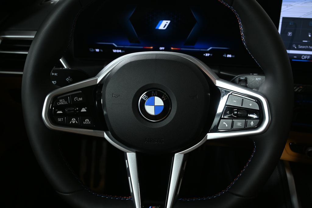 Thumbnail: 2026 BMW i4 - 19