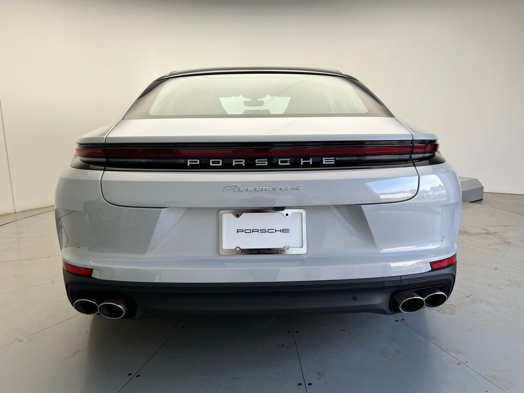 Thumbnail: 2026 Porsche Panamera - 21