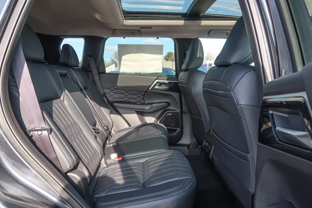 2026 Mitsubishi Outlander SEL 2.5 S-AWC