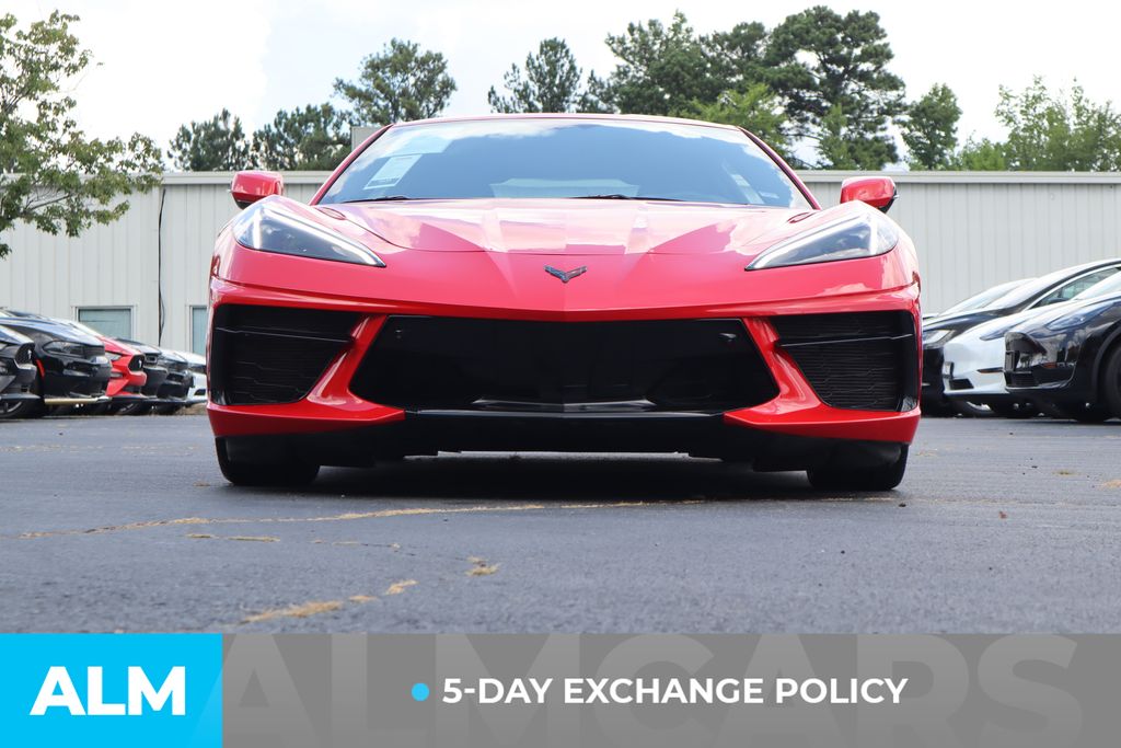 2021 Chevrolet Corvette Stingray photo 3
