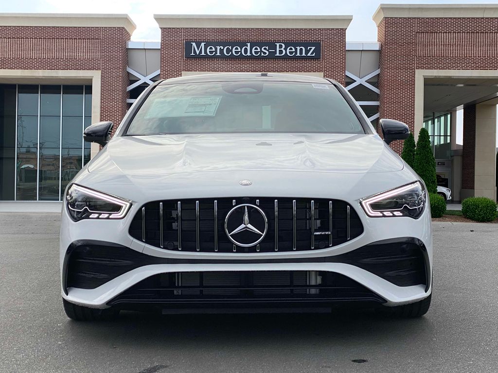 2025 Mercedes-Benz CLA 35 AMG 2