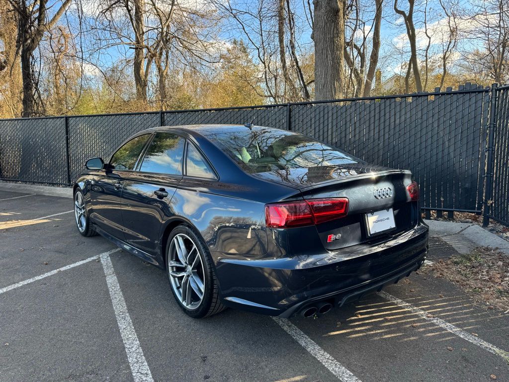 2016 Audi S6 Prestige 3