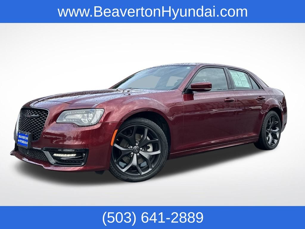 2023 Chrysler 300 S's photo