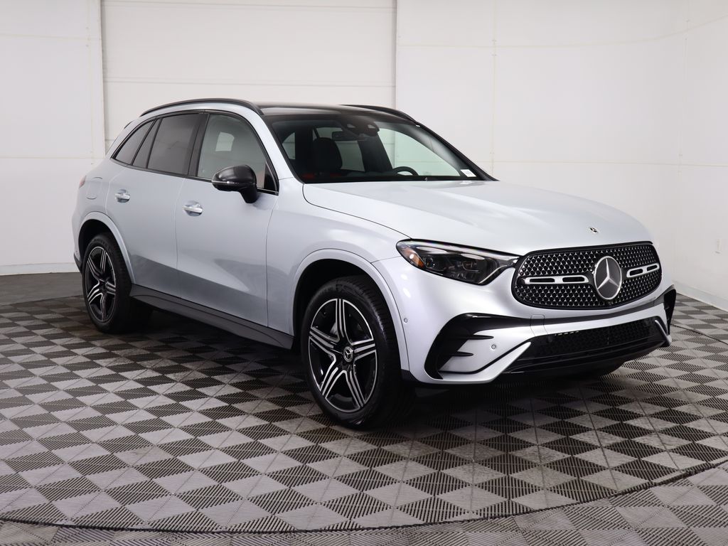 Thumbnail: 2026 Mercedes-Benz GLC - 3