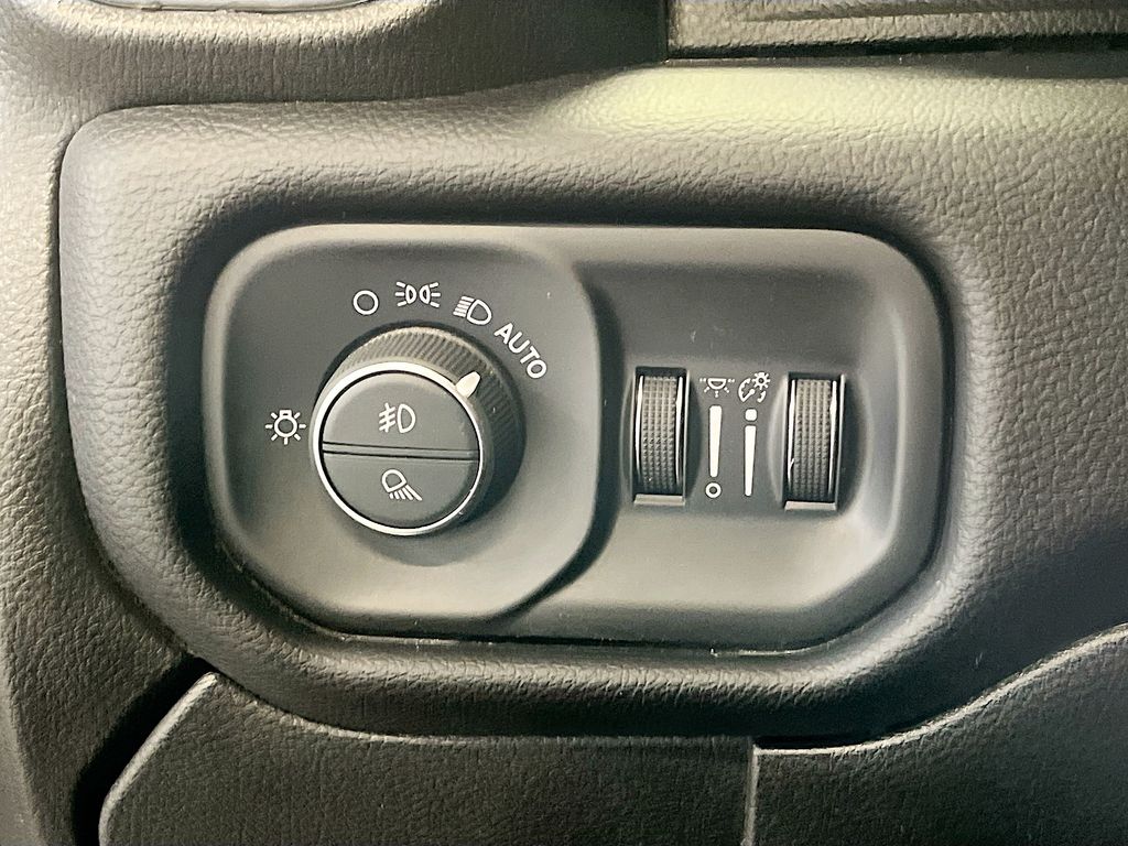 Used 2024 White Ram Laramie image 10
