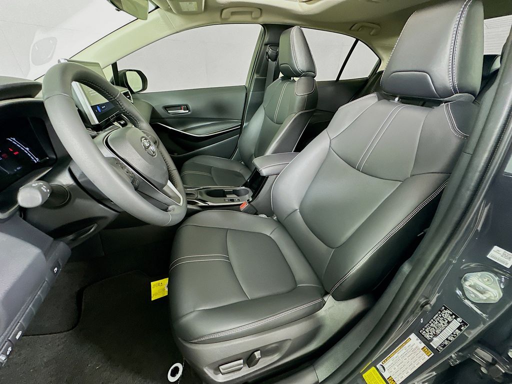 Thumbnail: 2025 Toyota Corolla - 20