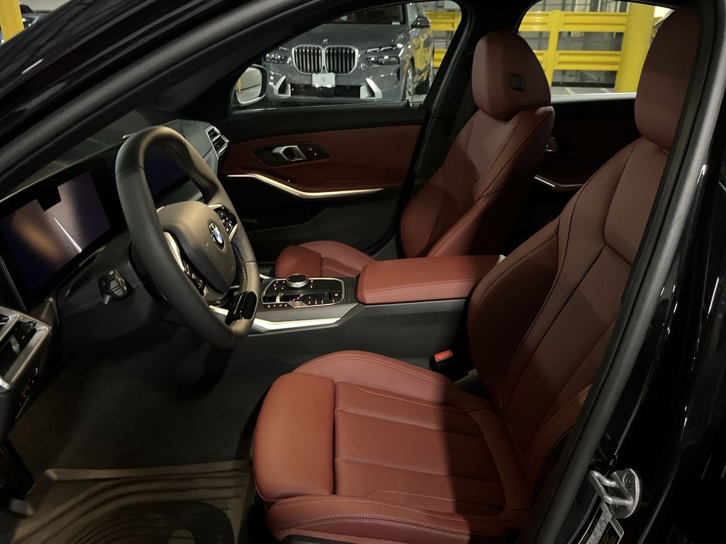 Thumbnail: 2025 BMW 3 Series - 11