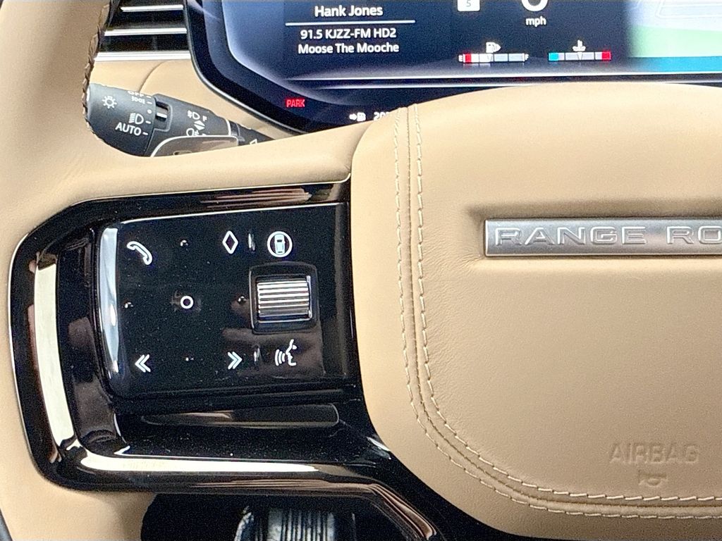 Thumbnail: 2026 Land Rover Range Rover Sport - 11