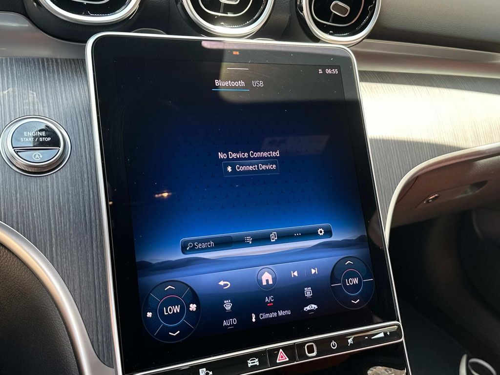 Thumbnail: 2025 Mercedes-Benz C-Class - 10