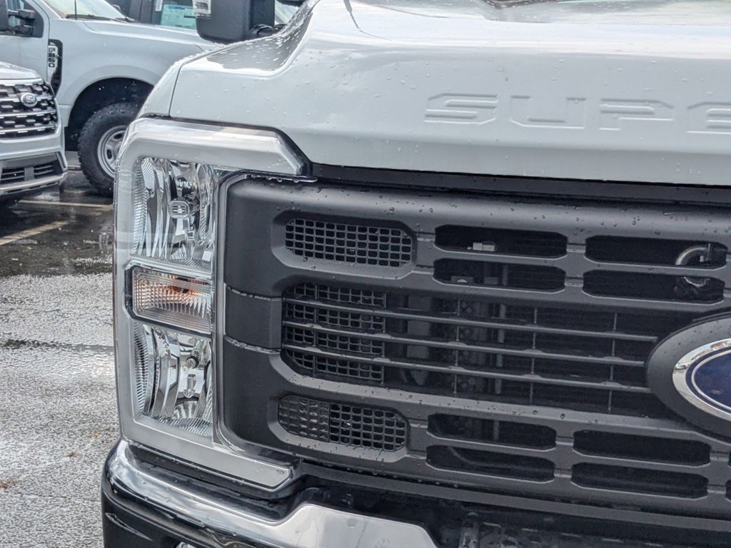 2025 Ford F-250 Super Duty XL