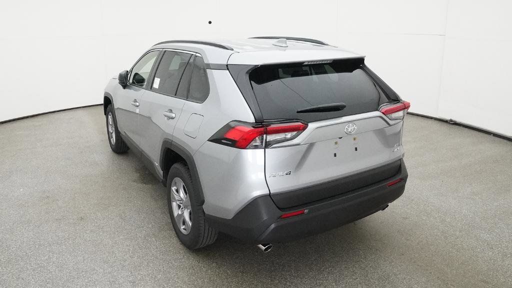 Thumbnail: 2025 Toyota RAV4 - 27