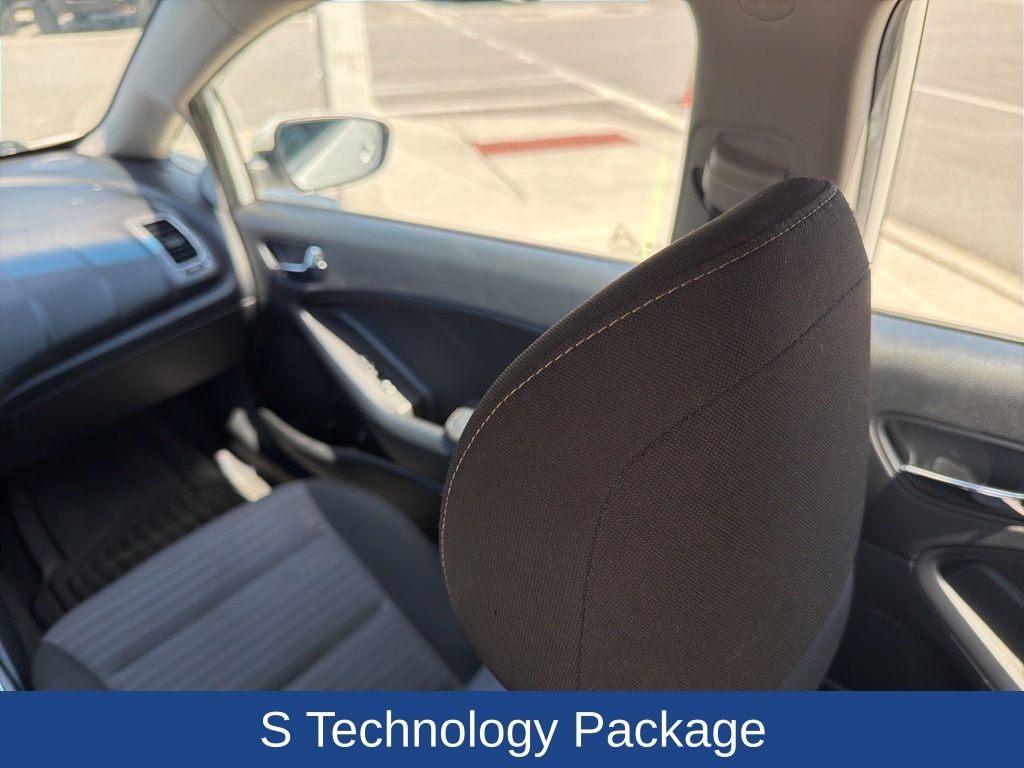 2017 Kia Forte S
