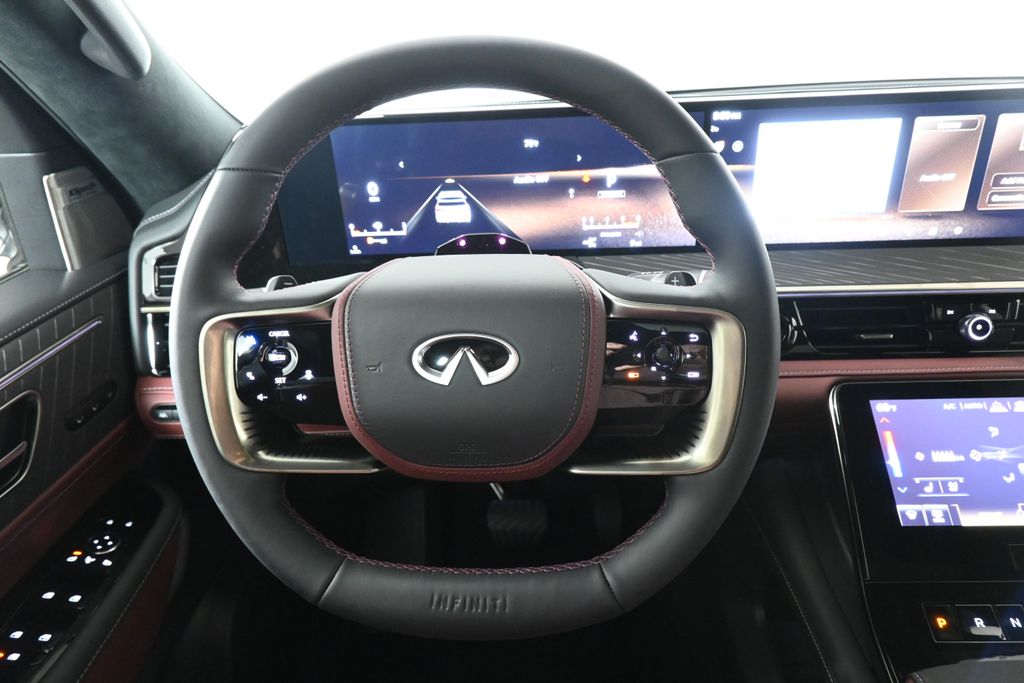 Thumbnail: 2026 INFINITI QX80 - 18