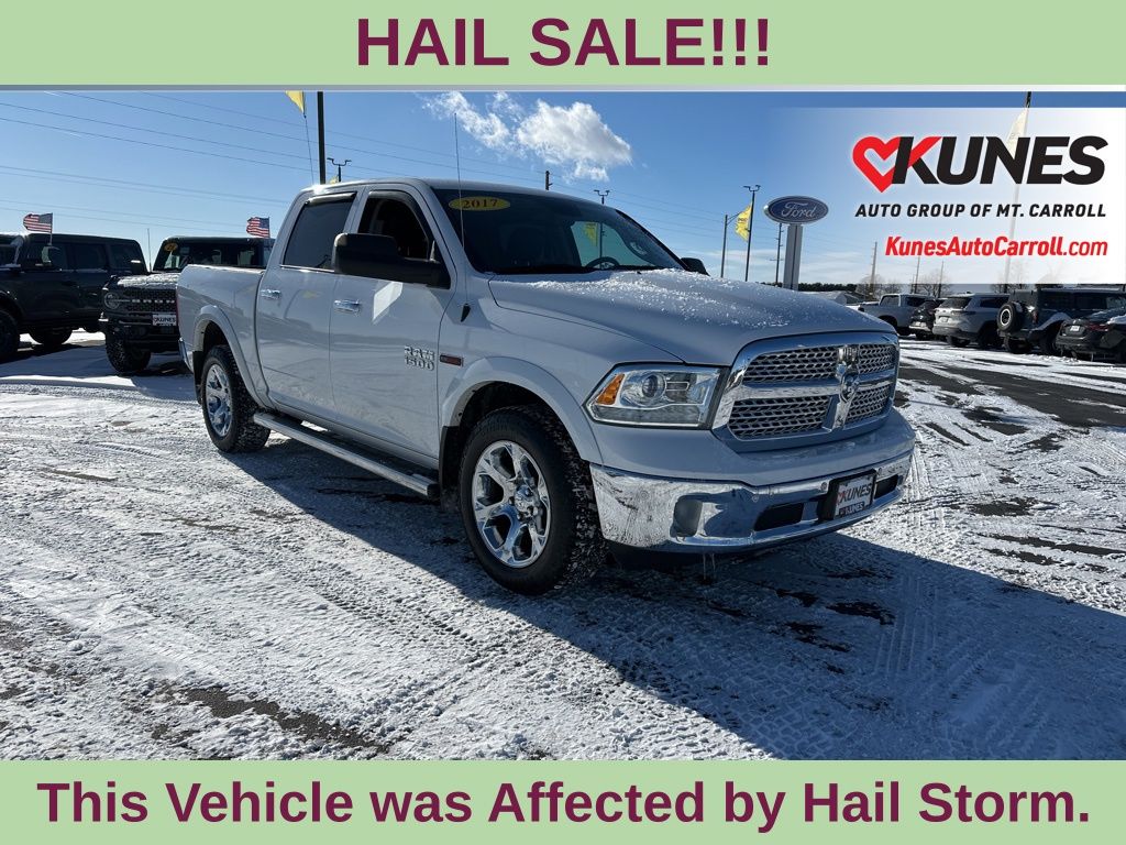 Bright White Clearcoat 2017 RAM 1500 Laramie Crew Cab 4WD Pickup Truck Four-Wheel Drive 8-Speed Automatic