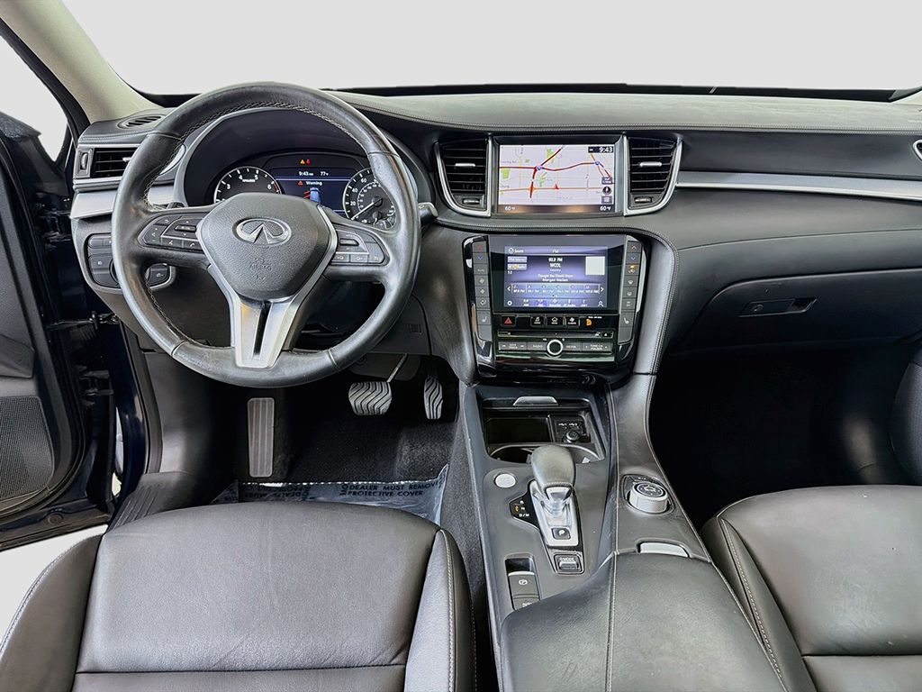 Used 2020 Blue INFINITI LUXE image 27