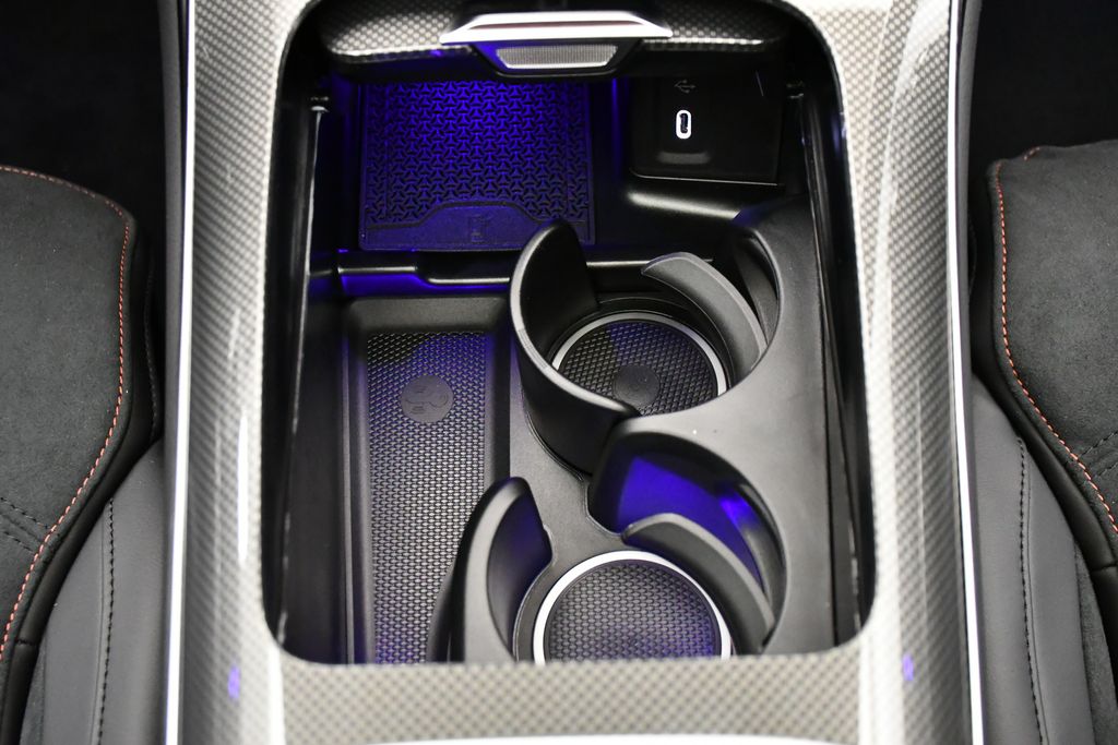 Thumbnail: 2026 Mercedes-Benz GLC - 30