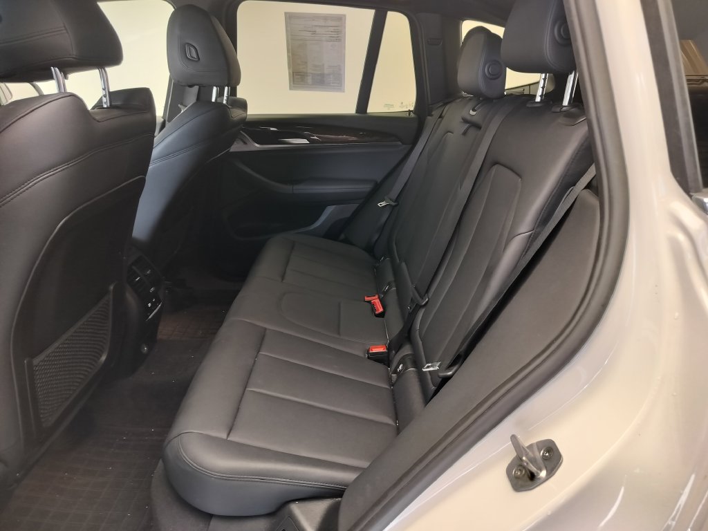 Thumbnail: 2018 BMW X3 - 17