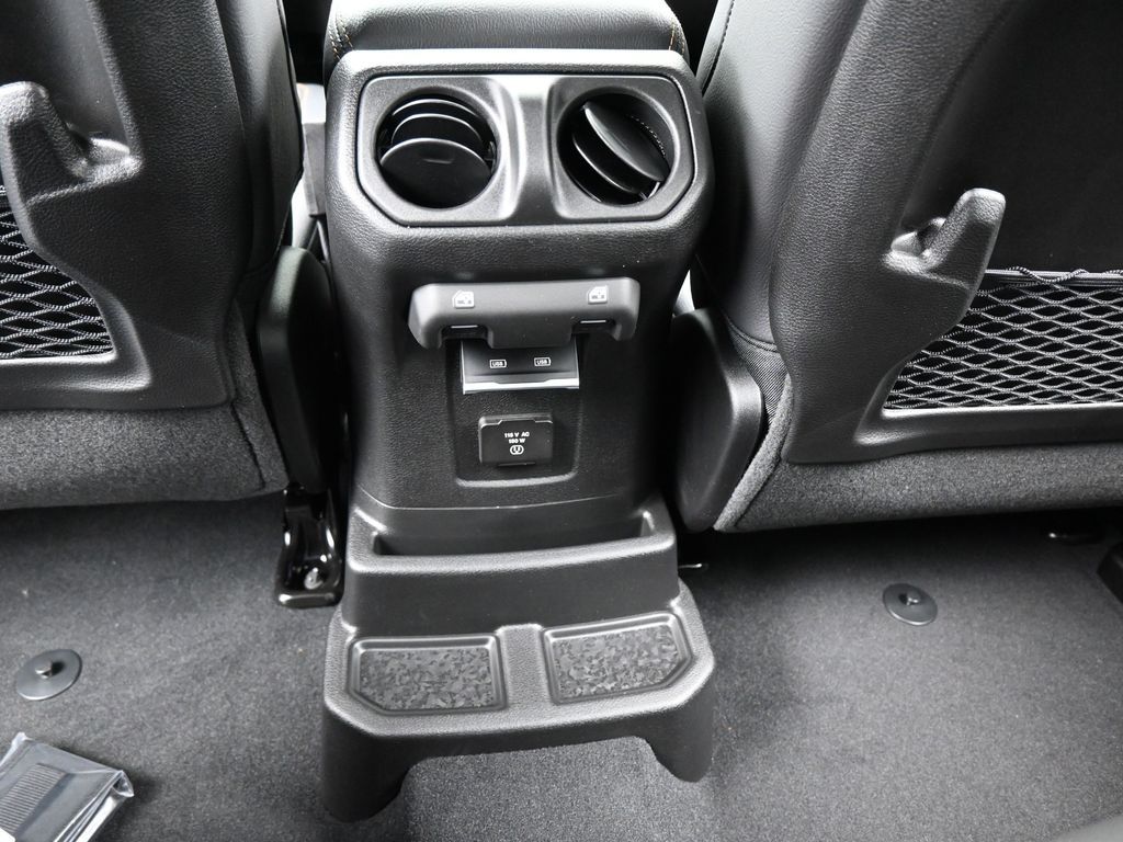 New 2026 Bright White Clearcoat Jeep Sahara image 29