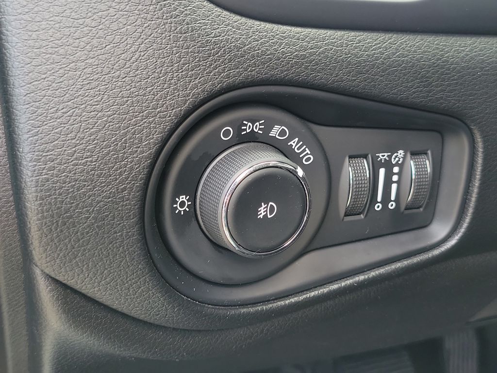 2020 Jeep Renegade - $11,888
