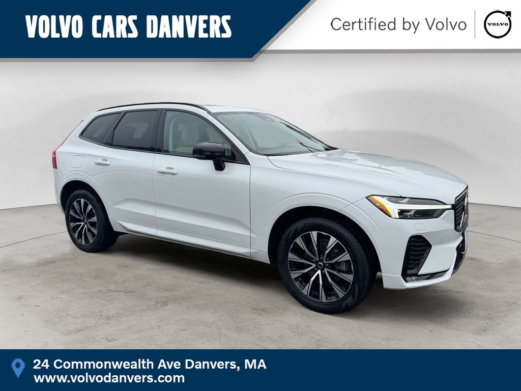 2024 Volvo XC60 B5 Core Dark Theme AWD