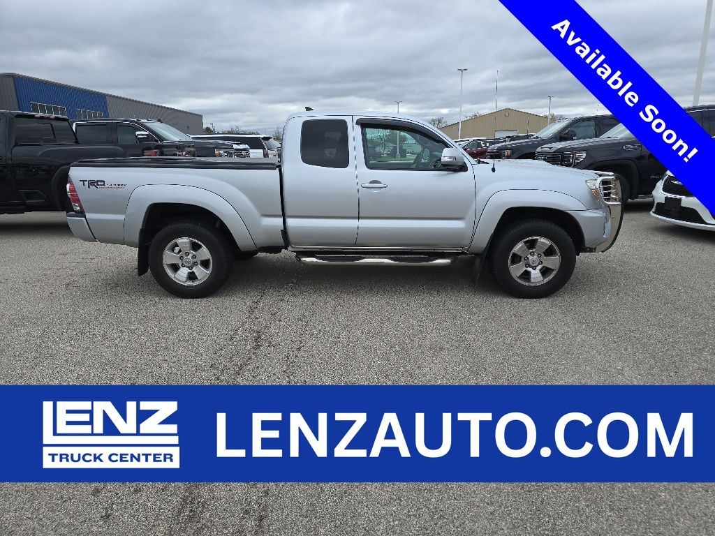 Silver Streak Mica 2012 Toyota Tacoma Access Cab V6 4WD Pickup Truck Four-Wheel Drive 5-Speed Automatic Overdrive