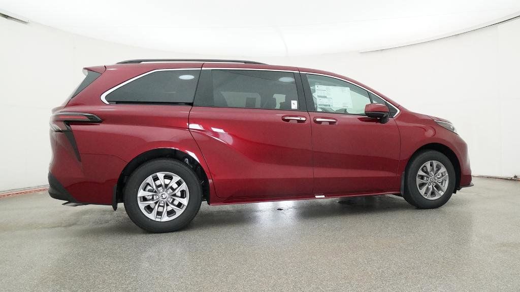 Thumbnail: 2025 Toyota Sienna - 16