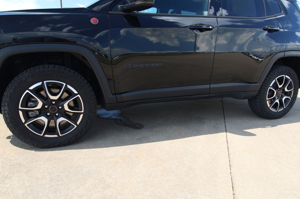 Used 2025 Jeep Compass SUV