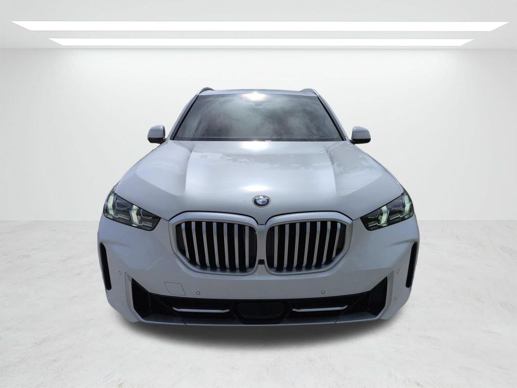 New 2026 White BMW xDrive40i image 9