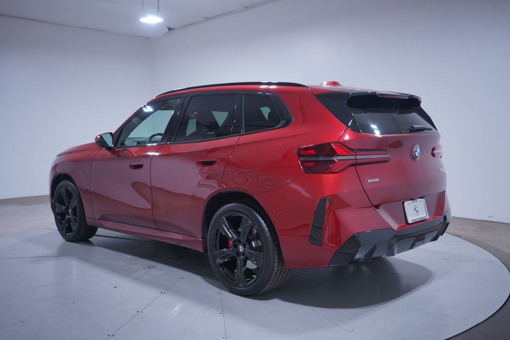 Thumbnail: 2025 BMW X3 - 3