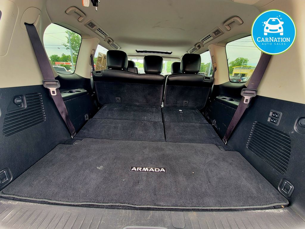 2019 Nissan Armada SL - Photo 12