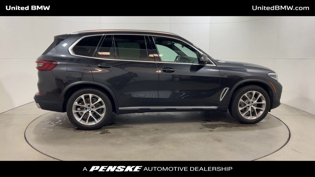 2020 BMW X5 sDrive40i 9