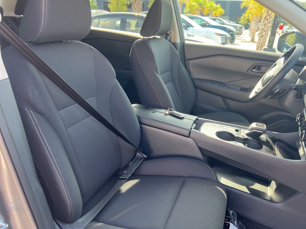 2025 Gun Metallic Nissan Rogue S FWD SUV