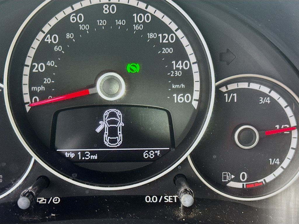 Used Car 2015 Volkswagen Beetle  1.8t For Sale Under $15,000 In Austin, Texas