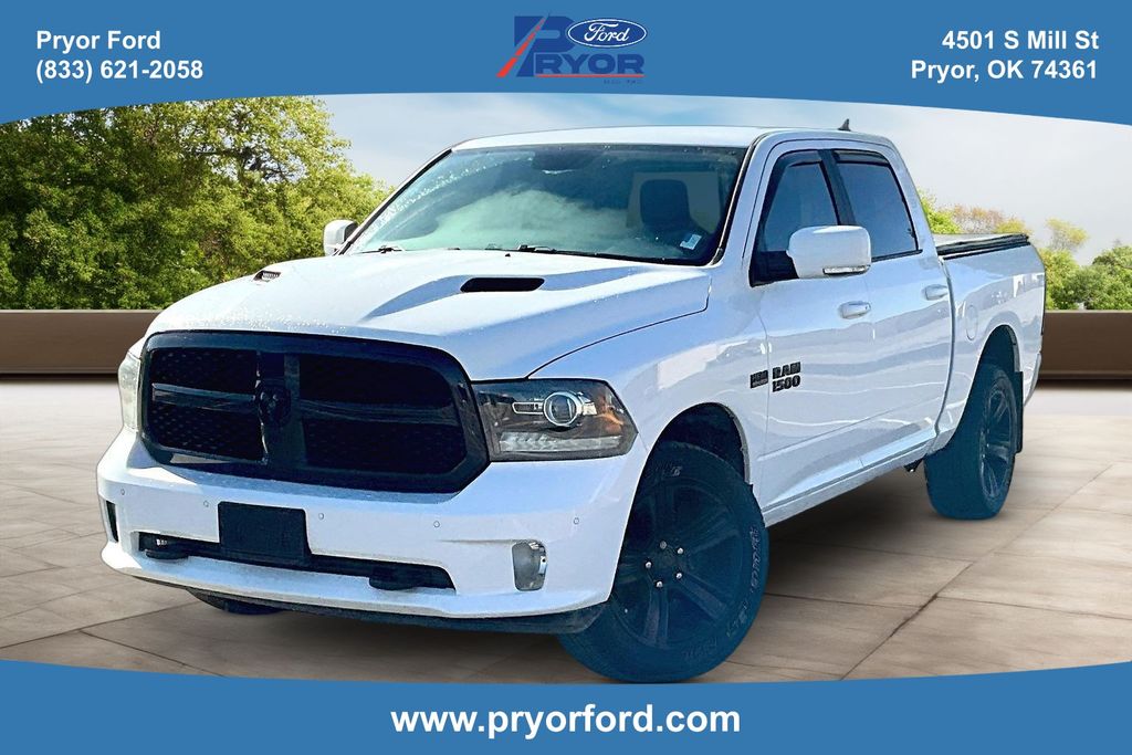 Bright White Clearcoat 2017 RAM 1500 Night Crew Cab 4WD Pickup Truck Four-Wheel Drive 8-Speed Automatic