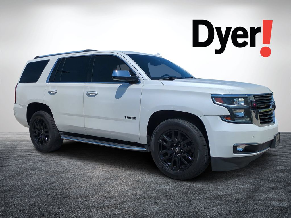 White (Iridescent Pearl Tricoat) 2017 Chevrolet Tahoe SUV / Crossover 4X2 6-Speed Automatic Overdrive