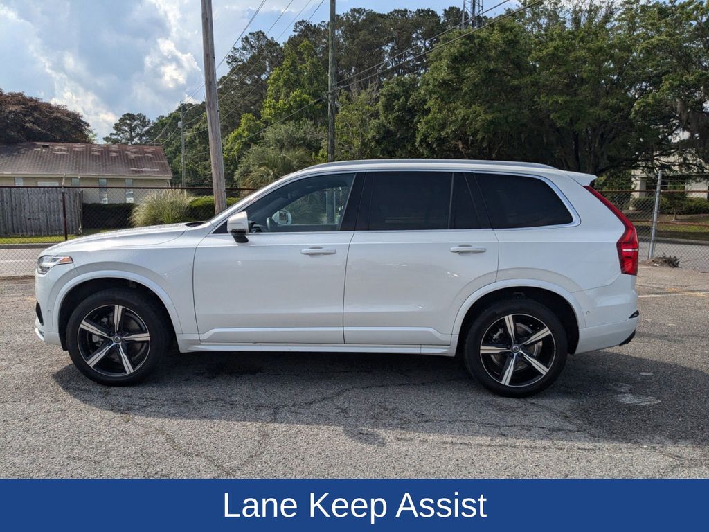 2019 Volvo XC90 T6 R-Design