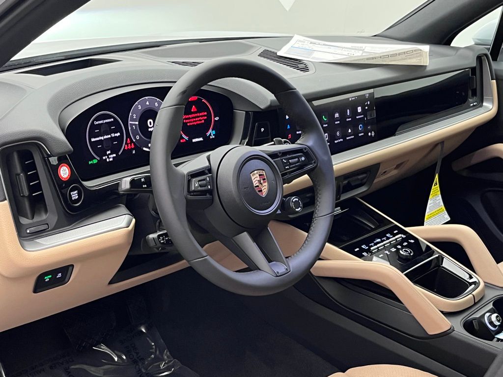 Thumbnail: 2025 Porsche Cayenne - 4
