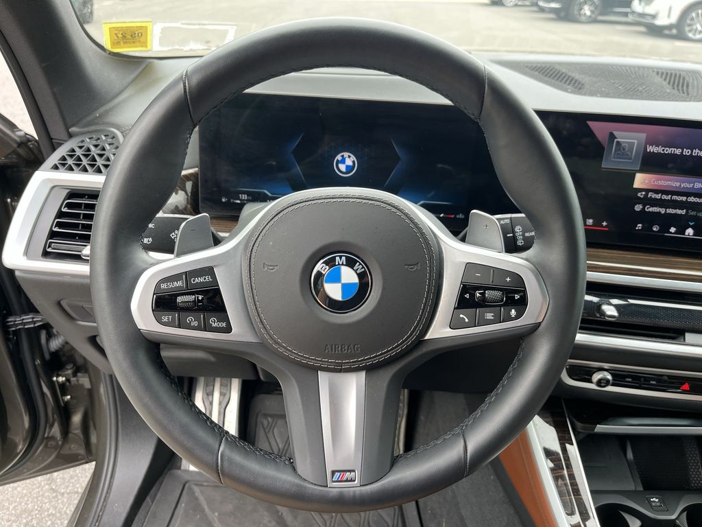 Thumbnail: 2024 BMW X5 - 14