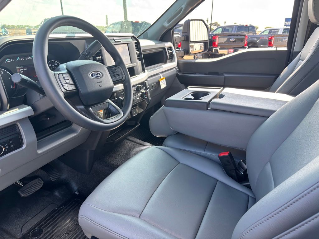 New 2026 Black Ford XL image 16
