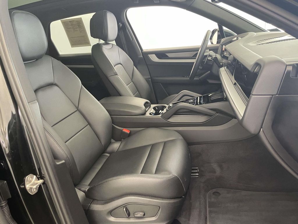 2025 Porsche Cayenne Base Black at Audi Porsche Sewickley