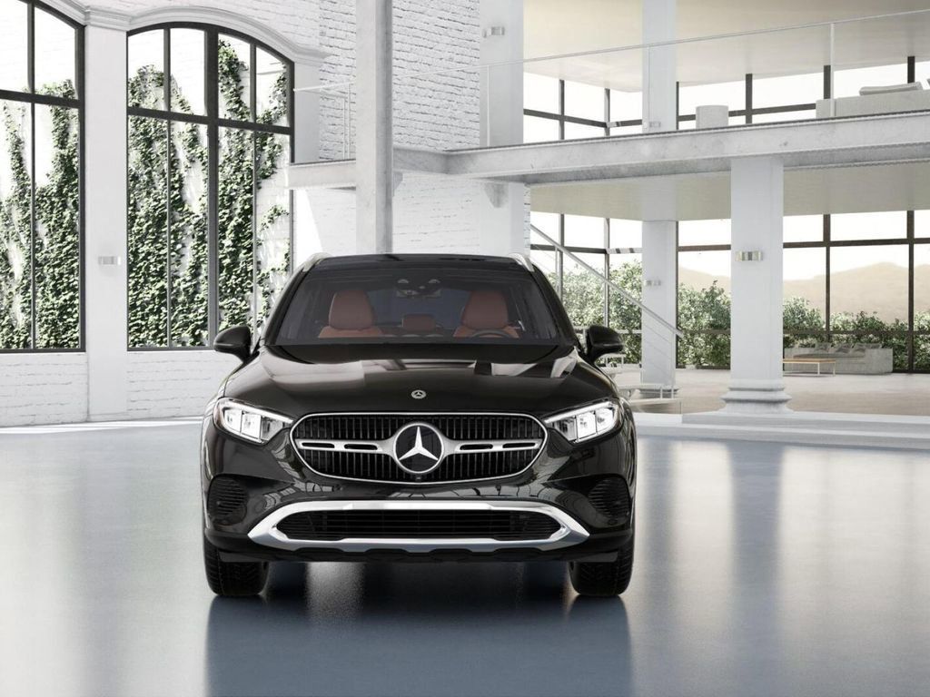 2025 Mercedes-Benz GLC GLC 300 7