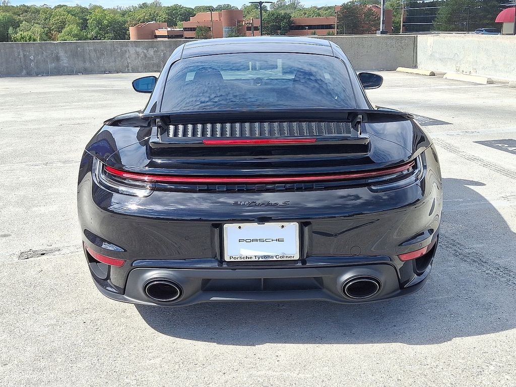Thumbnail: 2021 Porsche 911 - 9